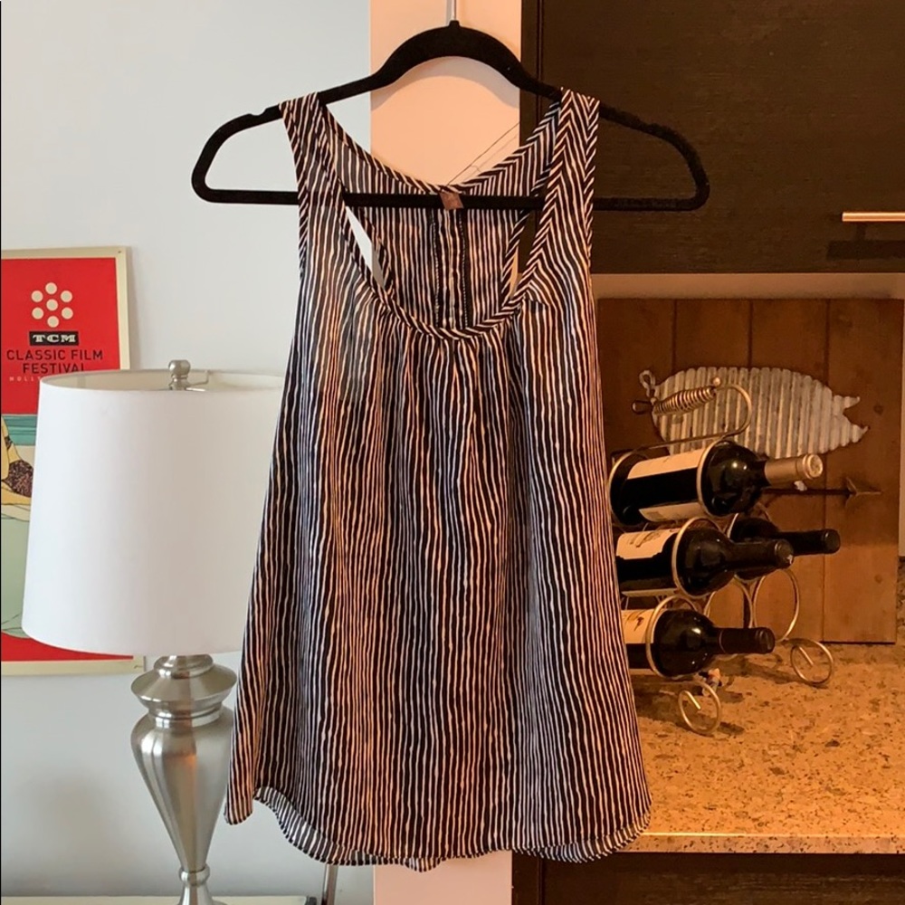 Sleeveless Dress Top